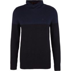 S.Oliver Męska bluza PULLOVER LONGSLEEVE Fresh Ink 13.910.61.6587.59G0 (rozmiar XL). Bluzy męskie S.Oliver, s, bez wzorów, z bawełny, z kapturem, bez rękawów, z kapturem. W wyprzedaży za 195,00 zł.