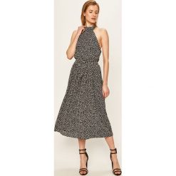 Glamorous - Sukienka. Czarne sukienki damskie Glamorous, na co dzień, s, w paski, z elastanu, bez kołnierzyka, bez rękawów, midi, proste. W wyprzedaży za 139,90 zł.