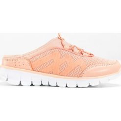 Klapki bonprix morelowy. Klapki damskie bonprix. Za 89,99 zł.