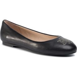 Baleriny LAUREN RALPH LAUREN - Jamie 802774682002 Black. Czarne baleriny damskie Lauren Ralph Lauren, bez wzorów, ze skóry ekologicznej, klasyczne, bez obcasa. W wyprzedaży za 339,00 zł.