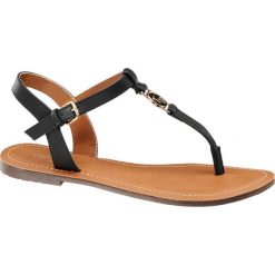 Sandały damskie Tom Tailor granatowe. Niebieskie sandały damskie Tom Tailor, bez wzorów, z materiału, bez obcasa, na obcasie, bez zapięcia. Za 159,90 zł.