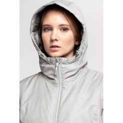 Kurtka narciarska damska KUDN002 - chłodny jasny szary melanż. Szare kurtki damskie na zimę, s, bez wzorów, z kapturem, narciarskie. Za 299,99 zł.