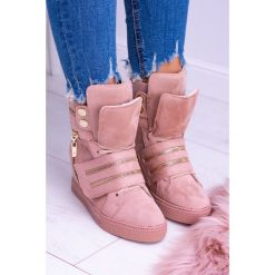 Damskie Sneakersy Lu Boo Na Koturnie Różowe Fluff. Różowe koturny damskie Tagless, z jeansu. Za 49,00 zł.