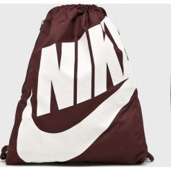 Nike Sportswear - Plecak. Brązowe plecaki damskie marki Nike Sportswear, z poliesteru. W wyprzedaży za 59,90 zł.