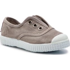 Trampki CIENTA - 70777 Gris Claro 170. Szare trampki chłopięce Cienta, z materiału. W wyprzedaży za 89,00 zł.