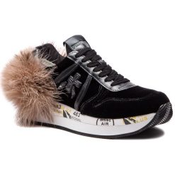 Sneakersy PREMIATA - Holly 3388 Czarny. Czarne półbuty damskie marki Premiata, na co dzień, bez wzorów, ze skóry, bez obcasa, na koturnie, bez zapięcia. W wyprzedaży za 559,00 zł.