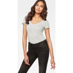 G-Star Raw - T-shirt. Szare bluzki damskie G-Star RAW, m, bez wzorów, z dzianiny, z okrągłym kołnierzem. W wyprzedaży za 79,90 zł.