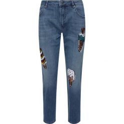 Jeansy Boyfriend LOVE MOSCHINO WQ38140S 3386. Niebieskie jeansy damskie Love Moschino, s. W wyprzedaży za 799,00 zł.