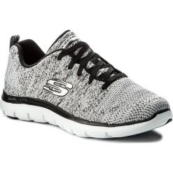 Buty SKECHERS - High Energy 12756/WBK White Black. Szare buty do fitnessu damskie Skechers, z materiału. W wyprzedaży za 239,00 zł.