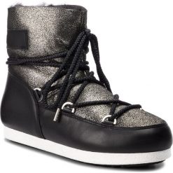 Śniegowce MOON BOOT - F.Side Low Sh Stard. 24200400001 Black/Platinum. Szare kozaki damskie Moon Boot, na zimę, ze skóry, na niskim obcasie, bez zapięcia. W wyprzedaży za 769,00 zł.