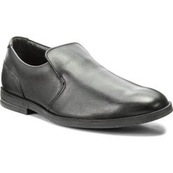 Półbuty CLARKS - Rufus Way Bl 261268386 Black Leather. Czarne półbuty damskie skórzane Clarks, na obcasie. W wyprzedaży za 199,00 zł.