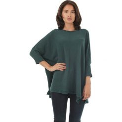 Sweter w kolorze zielonym. Zielone bez kategorii L'étoile du cachemire, z kaszmiru, z okrągłym kołnierzem. W wyprzedaży za 129,95 zł.