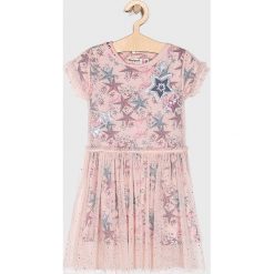 Desigual - Sukienka dziecięca 104-164 cm. Różowe sukienki dziewczęce Desigual, bez wzorów, z bawełny, casualowe, z krótkim rękawem, krótkie, mini, rozkloszowane. W wyprzedaży za 219,90 zł.