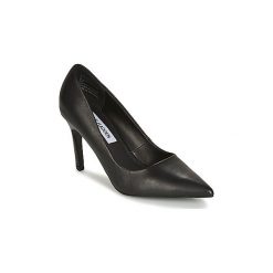 Czółenka Steve Madden DELIAAH. Czarne czółenka damskie Steve Madden, bez wzorów, bez obcasa. Za 279,30 zł.
