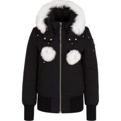 Kurtka zimowa Moose Knuckles Debbie MK2002LB. Czarne kurtki damskie Moose Knuckles, na zimę, xl, bez wzorów, z bawełny, bez kaptura. W wyprzedaży za 2299,00 zł.
