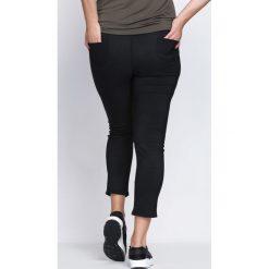 Czarne Legginsy Selene's Dream. Czarne legginsy marki Born2be, l. Za 34,99 zł.