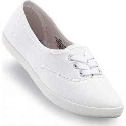 Sneakersy bonprix biały. Białe buty sportowe damskie bonprix, bez wzorów, sportowe, tenisowe. Za 34,99 zł.