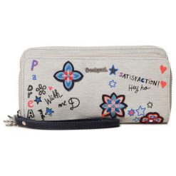 Desigual Portfel Damski Szary Mone Shibuya Two Lev. Szare portfele damskie marki Desigual, bez wzorów. Za 249,00 zł.