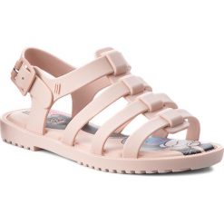 Sandały MELISSA - Mel Flox + Disney Inf 32415 Light Pink 01276. Różowe sandały dziewczęce Melissa, z tworzywa sztucznego, bez zapięcia. W wyprzedaży za 239,00 zł.