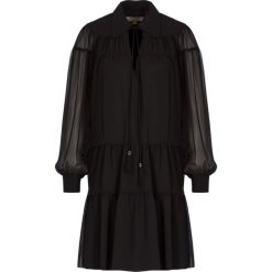 Sukienka koktajlowa MICHAEL Michael Kors MF98Z74BYW. Czarne sukienki damskie MICHAEL Michael Kors, na co dzień, s, bez wzorów, z poliesteru, bez kołnierzyka, bez rękawów, proste. W wyprzedaży za 549,00 zł.