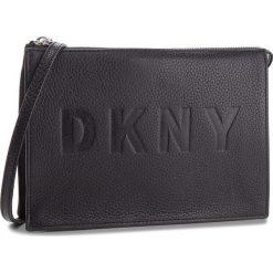 Torebka DKNY - Commuter Zip R83EA796 Bsv-Black/Silver 46. Czarne listonoszki damskie DKNY, bez wzorów, ze skóry, bez dodatków. W wyprzedaży za 389,00 zł.