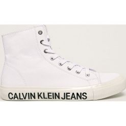 Calvin Klein Jeans - Trampki. Białe trampki męskie Calvin Klein Jeans, bez wzorów, z jeansu, na sznurówki. Za 679,90 zł.