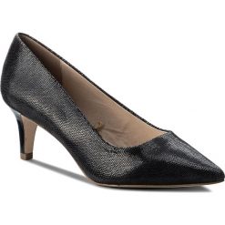 Półbuty CAPRICE - 9-22415-20 Ocean Reptile 806. Niebieskie półbuty damskie skórzane Caprice, eleganckie, na obcasie. W wyprzedaży za 189,00 zł.