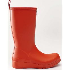 Hunter Original Play Boot Tall Light House. Pomarańczowe kalosze damskie Hunter, bez wzorów. W wyprzedaży za 399,00 zł.