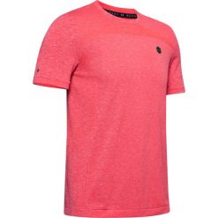 Under Armour RUSH™ Koszulka Czerwony. Czerwone podkoszulki męskie Under Armour, l, bez wzorów, z poliesteru, z krótkim rękawem. Za 309,95 zł.
