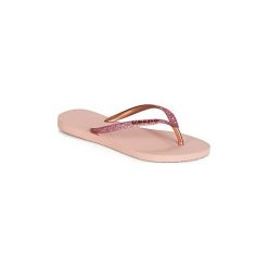 Japonki Havaianas SLIM GLITTER. Różowe klapki damskie Havaianas, bez wzorów, bez obcasa. Za 129,00 zł.