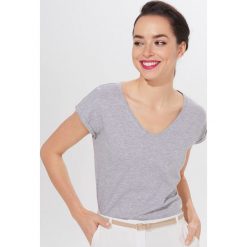Koszulka z bawełną organiczną Eco Aware - Jasny szary. Szare koszulki damskie Mohito, xl, bez wzorów, z bawełny, bez kołnierzyka, bez rękawów. Za 39,99 zł.