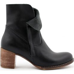 Botki - skóra naturalna - model 454 - kolor czarny. Czarne botki damskie Zapato, na wiosnę, ze skóry, eleganckie, za kostkę, na wysokim obcasie, na obcasie, na zamek. W wyprzedaży za 339,00 zł.