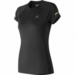 New Balance WT81200BK. Bluzki sportowe damskie New Balance, na lato, s, bez wzorów, z poliesteru, bez kołnierzyka, bez rękawów, bez kaptura, do biegania. Za 159,99 zł.
