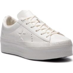 Sneakersy CONVERSE - One Star Platform Ox 562605C Vintage White/Vintage White. Białe sneakersy damskie marki Converse, z gumy. W wyprzedaży za 279,00 zł.