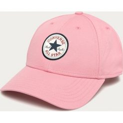 Converse - Czapka. Różowe czapki damskie Converse, z aplikacjami, z bawełny. Za 79,90 zł.