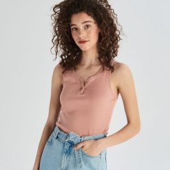 Gładki top - Różowy. Różowe topy damskie Sinsay, xl, bez wzorów, bez kołnierzyka. Za 14,99 zł.