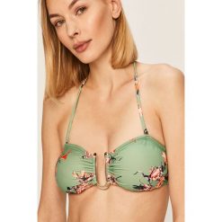 Pieces - Biustonosz kąpielowy. Zielone stroje kąpielowe damskie Pieces, s, bez wzorów, z elastanu. W wyprzedaży za 49,90 zł.