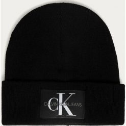 Calvin Klein Jeans - Czapka. Czarne czapki damskie Calvin Klein Jeans, z aplikacjami, z wiskozy. Za 179,90 zł.