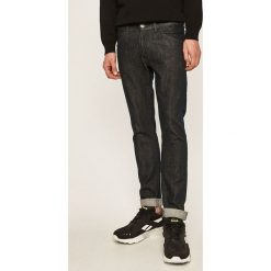 Wrangler - Jeansy Bryson. Niebieskie jeansy męskie Wrangler. W wyprzedaży za 229,90 zł.
