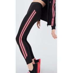 Sportowe leginsy - Czarny. Czarne legginsy sportowe damskie Sinsay, s, bez wzorów. W wyprzedaży za 39,99 zł.