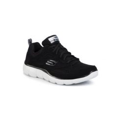 Skechers STRATEGIC 999789 BKW. Czarne buty sportowe męskie Skechers, ze skóry, bez zapięcia. Za 229,99 zł.