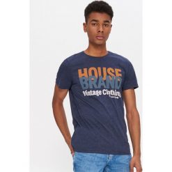 T-shirt Granatowy. Niebieskie t-shirty męskie House, s, bez wzorów, bez kołnierzyka. Za 35,99 zł.