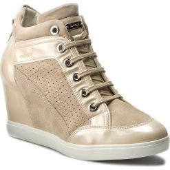 Sneakersy GEOX - D Eleni C D7267C 021HI CA55T Skin/Lt Beige. Brązowe sneakersy damskie Geox, z lakierowanej skóry. W wyprzedaży za 349,00 zł.