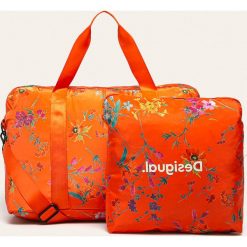 Desigual Sport - Torba. Pomarańczowe torebki damskie sportowe Desigual Sport, w paski, z poliesteru, sportowe, na ramię, bez dodatków. Za 249,90 zł.