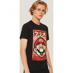 T-shirt Super Mario - Czarny. Czarne t-shirty męskie House, l. Za 49,99 zł.