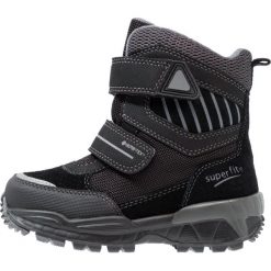Superfit CULUSUK Śniegowce schwarz. Czarne buty zimowe chłopięce marki Superfit, z materiału. W wyprzedaży za 341,10 zł.