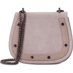Torebki klasyczne damskie: Skórzana torebka „Amparo” w kolorze jasnoróżowym – 20 x 17 x 8 cm