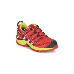 Buty Dziecko Salomon XA PRO 3D CSWP J. Czerwone buty dziewczęce sportowe marki Salomon, bez wzorów, bez zapięcia. Za 263,20 zł.