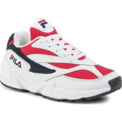 Sneakersy FILA - 94 Low Wmn 1010291.150 White/Fila Navy/Fila Red. Białe sneakersy damskie Fila, ze skóry. W wyprzedaży za 259,00 zł.