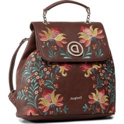 Plecak DESIGUAL - 20SAKP27 6011. Pomarańczowe plecaki damskie Desigual, bez wzorów, ze skóry ekologicznej, eleganckie, bez dodatków. Za 399,00 zł.